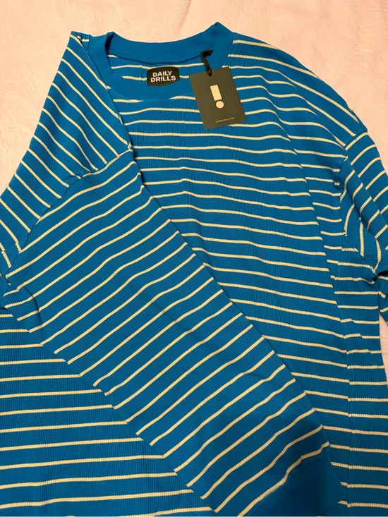 Daily Drills Tops - Daily Drills Oversized Thermal Tide and Lemonade M/L